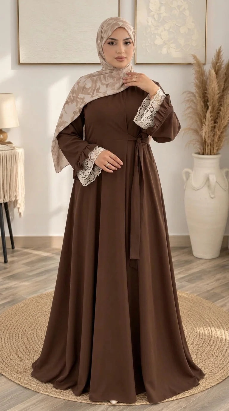 Robe Ample Dentelle